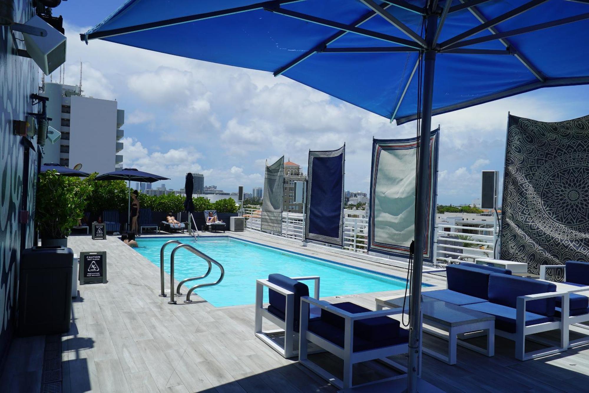 Deluxe Apartments At The Congress — Photos 3